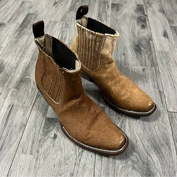 Brown Hair On ankle boots - Picture 1 of 11